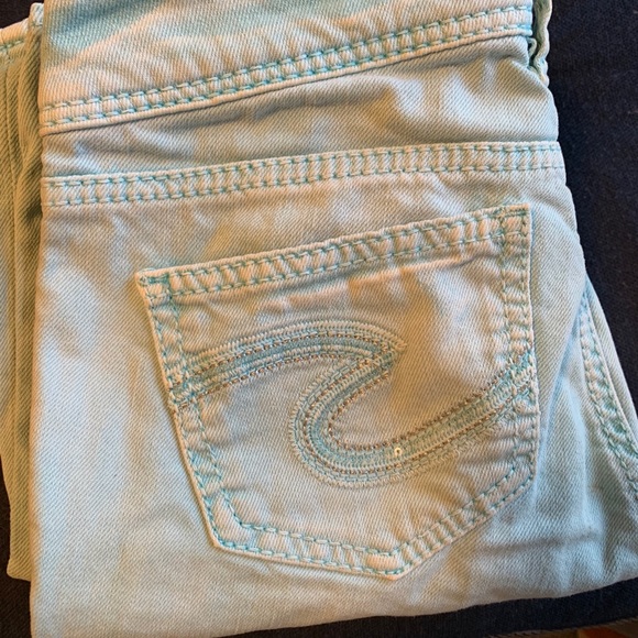 Jeans - Picture 1 of 2